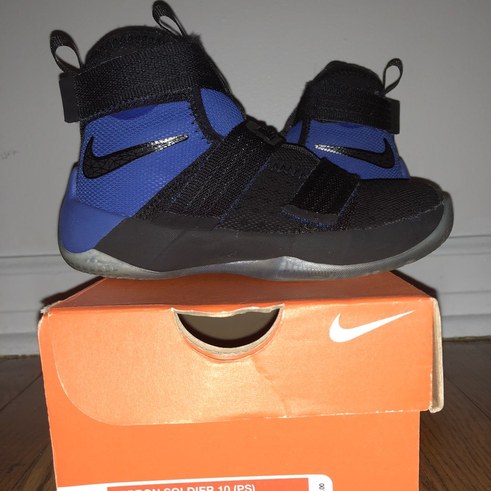 Boy’s LeBron Soldier 10